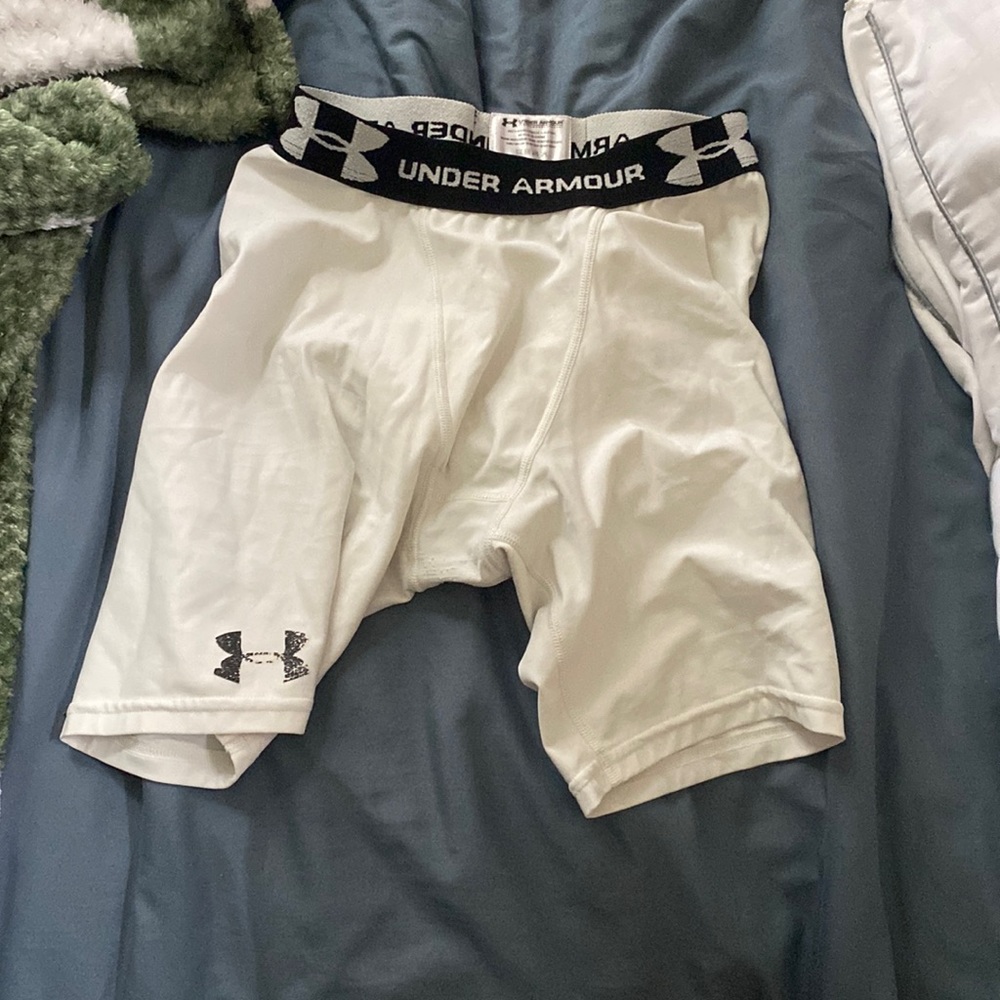 Compression shorts